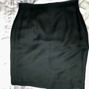 Jones Wear Black Knee Length Skirt Size 14